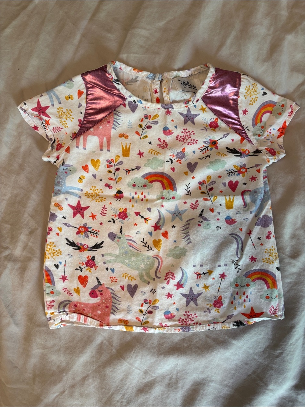 Lola + The Boys Unicorn Rainbow Graphic Tee Size 4T Metallic Wings